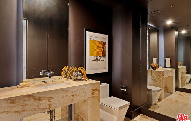 3 beds, 4 baths, 3,670 sqft, $15,000, Unit 2204