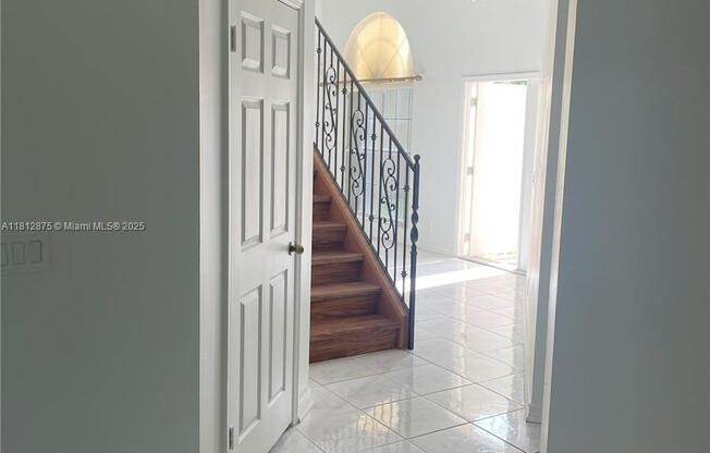 1320 NW 185 AVE