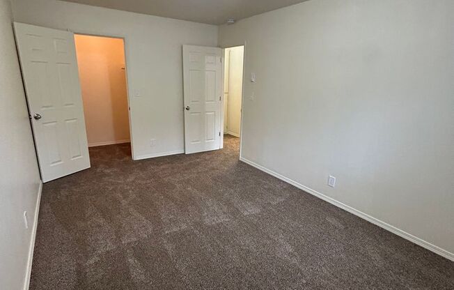 2 beds, 1.5 baths, 866 sqft, $1,750, Unit 34