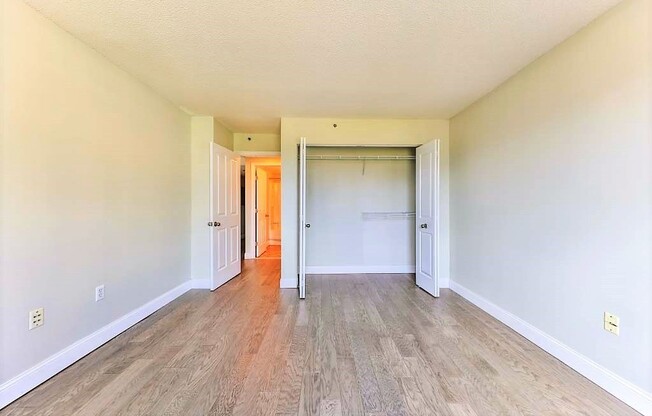 2 beds, 2 baths, 1,036 sqft, $4,500, Unit 805