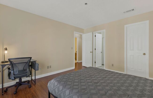 Vanderbilt Condo