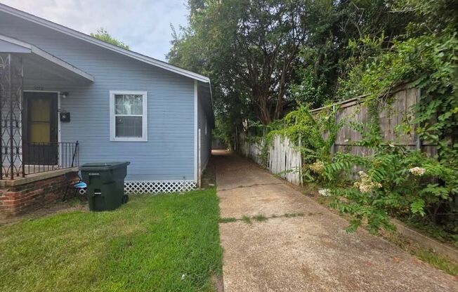 1012 and 1014 Boulevard St Duplex