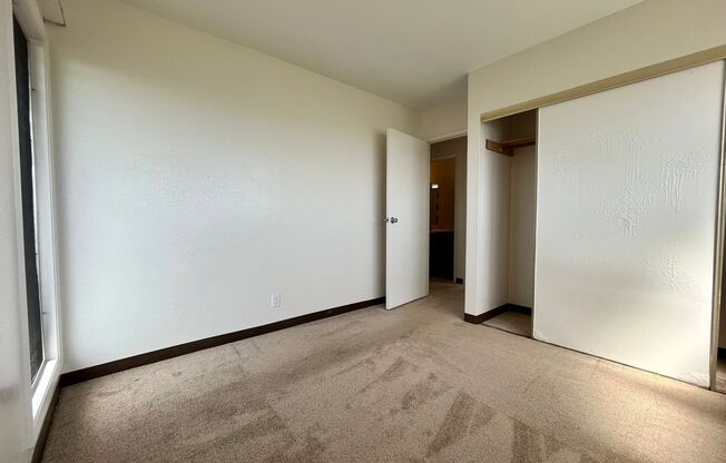 4 beds, 2.5 baths, $3,600, Unit Palehua Vista