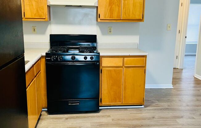 Updated 2 bedroom apartment in Portland now available!
