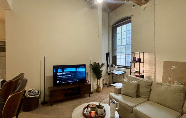 1 bed, 1 bath, 600 sqft, $1,599, Unit 308
