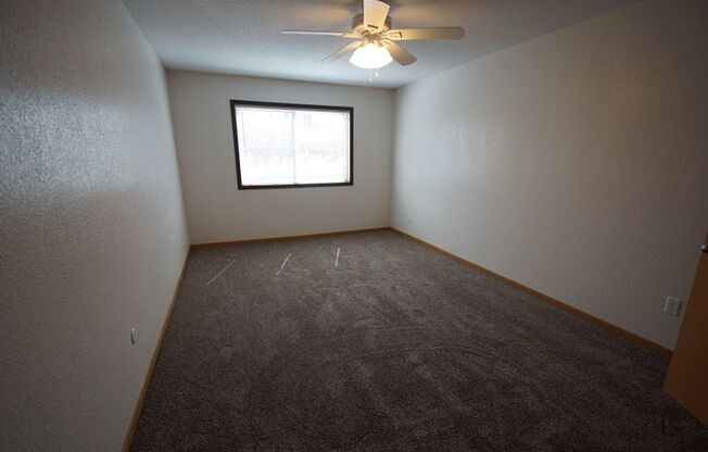 1 bed, 1 bath, 780 sqft, $1,374, Unit 220