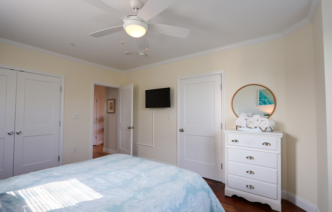 2 beds, 2 baths, 1,000 sqft, $7,500, Unit 9