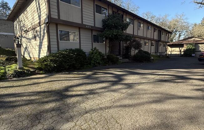 Private Two Bedroom Condo in South Salem