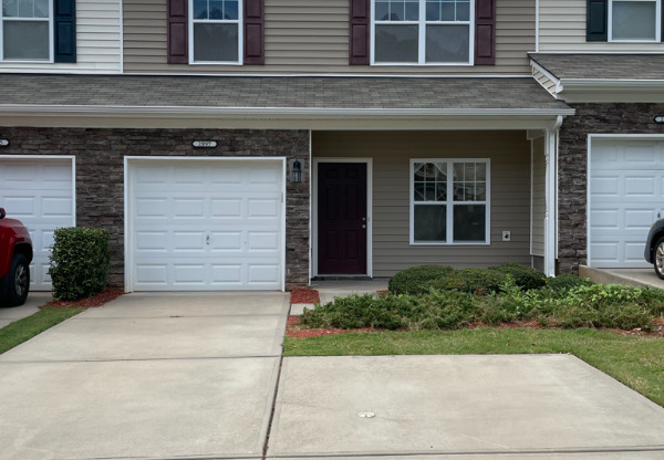 2097 Shady Pond Dr