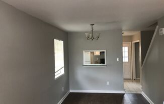 2 beds, 1.5 baths, $975