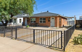 Utilities Included (a $200+ Savings) Charming Updated Duplex Home in Historic District!