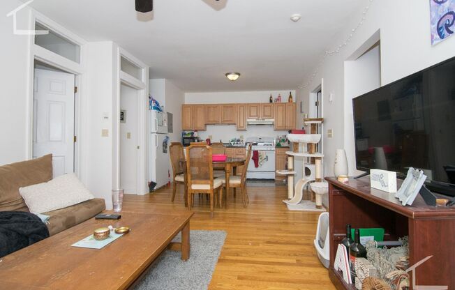 HOT BRIGHTON LISTING!!!!