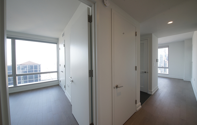 1 bed, 1 bath, $6,475, Unit 47O