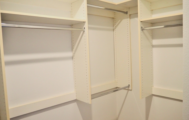 2 beds, 2.5 baths, 1,490 sqft, $4,268