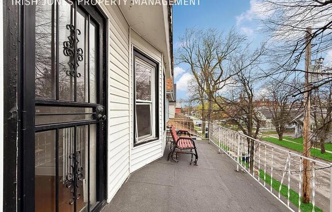306 E ST