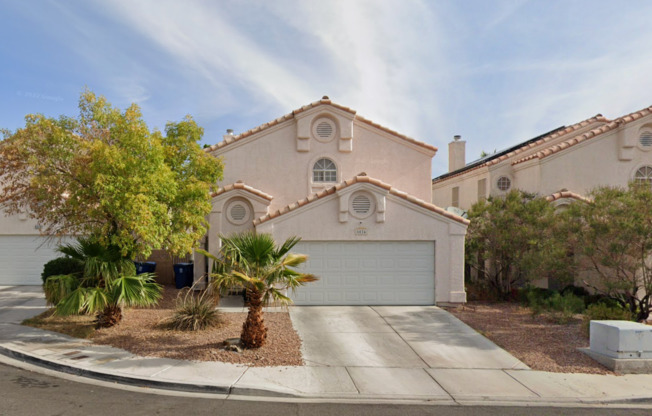 Beautiful Newly Renovated SW Las Vegas Home. 3 Beds 3 Full Bath.