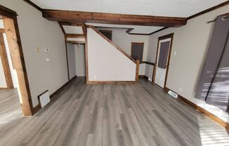 3 beds, 1 bath, $1,325