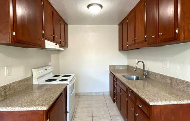 1 bed, 1 bath, 800 sqft, $2,200