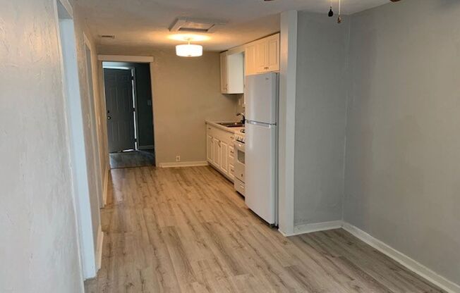 Newly Remodeled, 1 Bedroom 1 Bathroom Home with a Study!!!