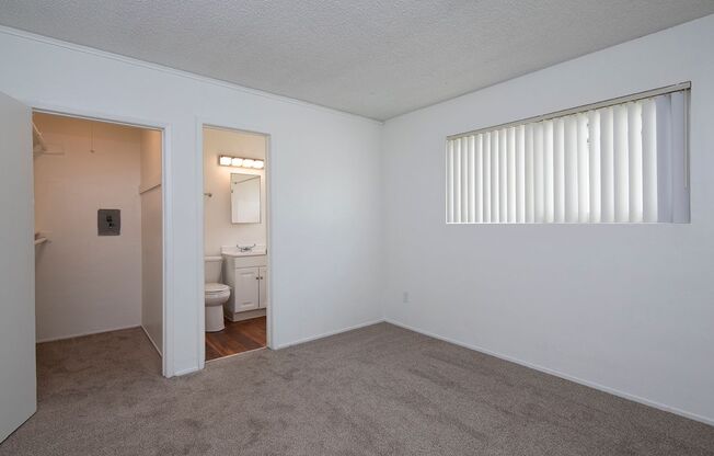 1 bed, 1 bath, $1,795, Unit 28