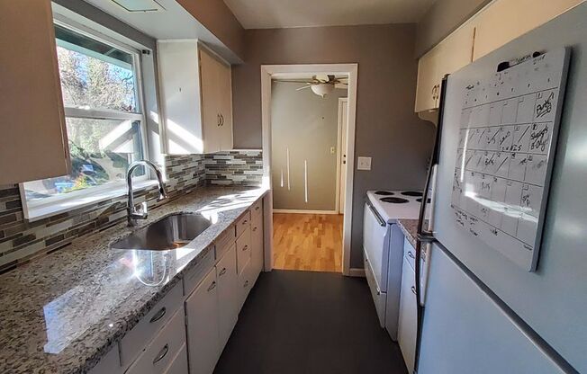 Great Home in the Burlingame area