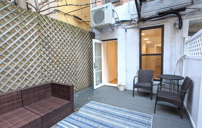 332 E 9 ST