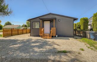 Modern, Beautiful Fully Remodeled 2BR/1BA!!! Available October 23rd!! TOUR TODAY!!!