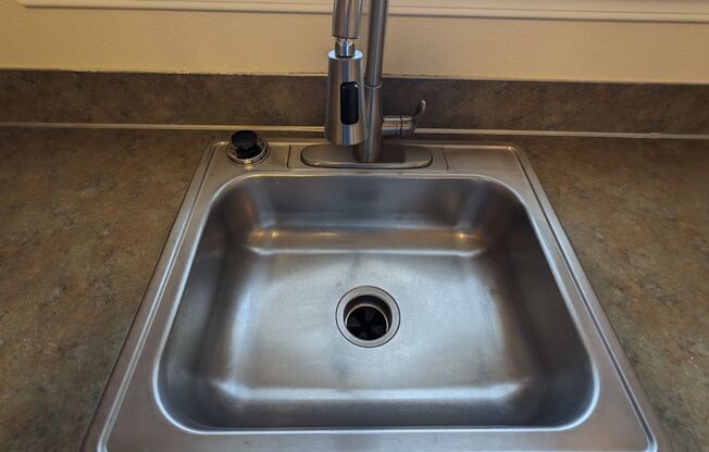 2 beds, 2 baths, 994 sqft, $1,200, Unit E106