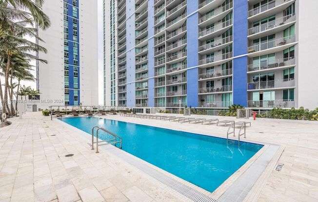 3 beds, 2 baths, 1,792 sqft, $7,599, Unit 335 S Biscayne Blvd # 41-09 (A11701883)