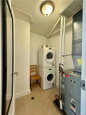 Studio, 1 bath, 890 sqft, $2,150, Unit 2G