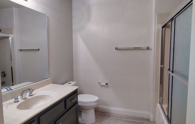 2 beds, 2 baths, $1,650, Unit # 104