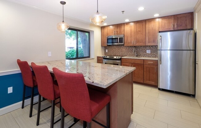 2 beds, 2 baths, 1,195 sqft, $3,200, Unit 805