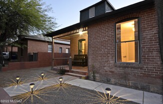 129 N 3 AVE