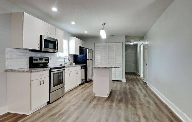 Beautiful 3 Beds 2 Baths Home in East Tampa!