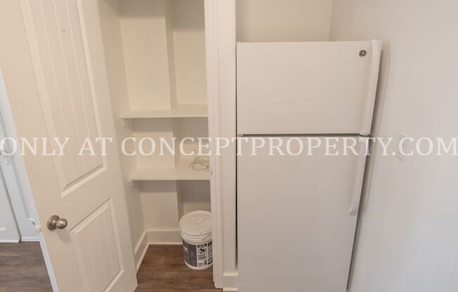 1 bed, 1 bath, 500 sqft, $1,150, Unit 12 - R