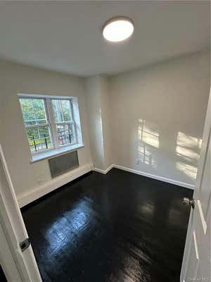 3 beds, 1 bath, 1,100 sqft, $3,777, Unit 2