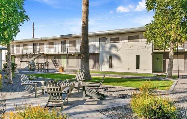 SITE Scottsdale Sitting Area with Fire Pit