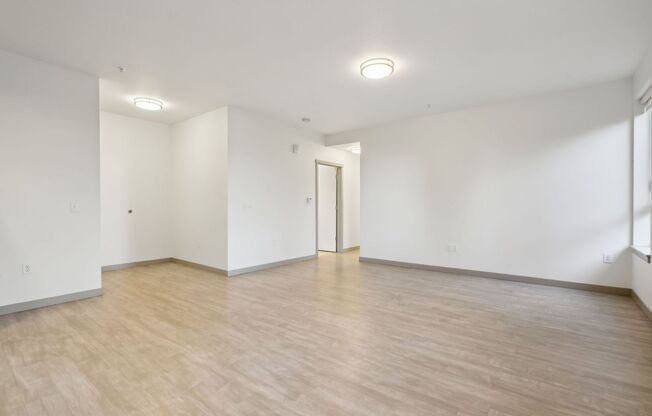 2 beds, 2 baths, 743 sqft, $2,150, Unit 405