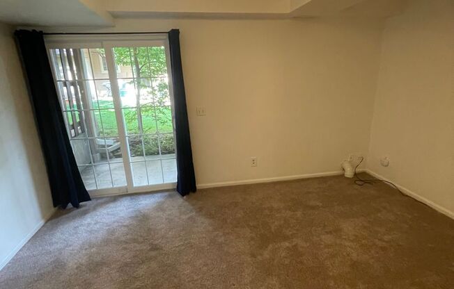 Charming 3b/3b Townhome In Downtown Louisville