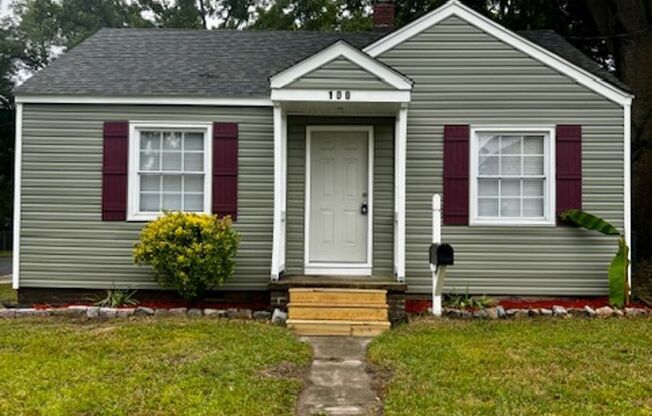 2 beds, 1 bath, $1,550