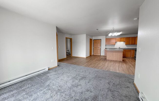 2 beds, 2 baths, 1,057 sqft, $1,165, Unit 2213-102