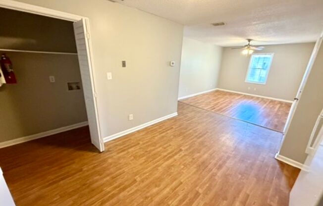 2 beds, 1 bath, 750 sqft, $1,045, Unit B-505C4