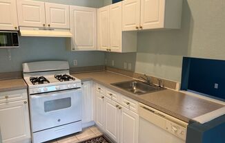 2 beds, 1 bath, $1,510