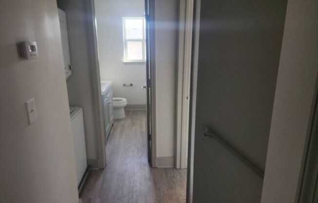 2 beds, 1 bath, 1,040 sqft, $1,750, Unit 583WD04