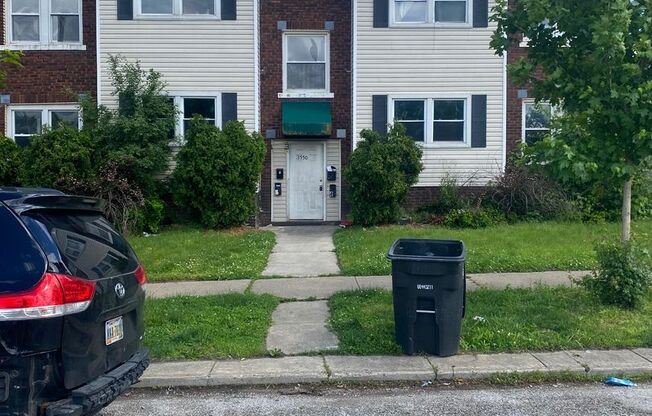 3550 Seymour Ave.