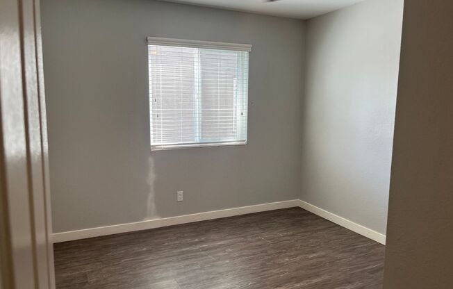 2 beds, 1 bath, 875 sqft, $2,760, Unit 597