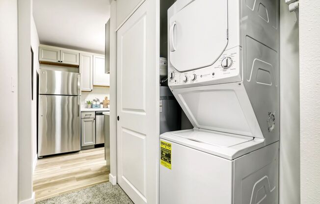 2 beds, 1 bath, 900 sqft, $2,150, Unit Apt. 101