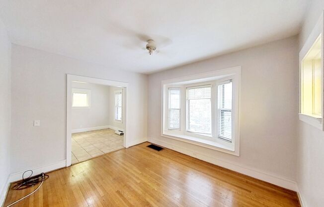 32 Engel Pl. | Single Family | 3 BD/1 BA | Recently Renovated