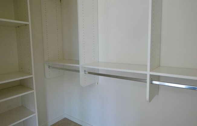 2 beds, 2 baths, $3,950, Unit Unit 1604