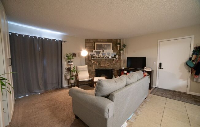 2 beds, 2 baths, $1,925, Unit # 104